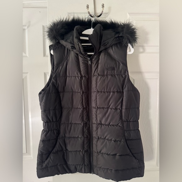The North Face Women's Dark Gray Puffer Vest with Fur Hood - Picture 1 of 3